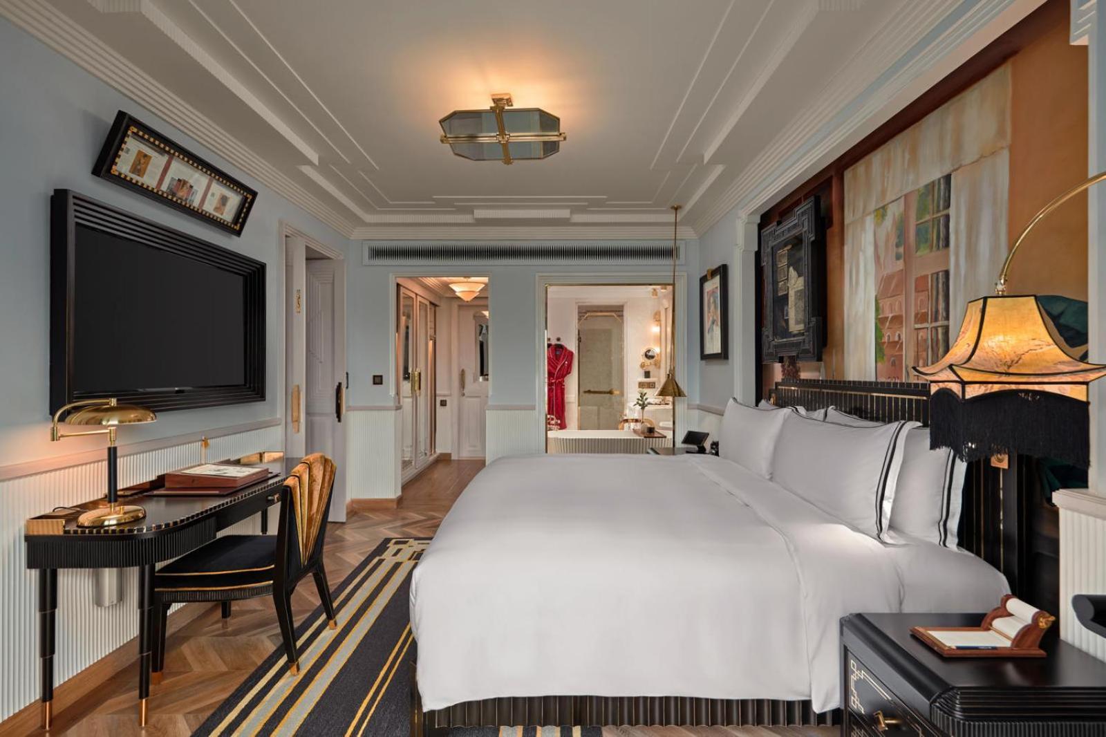 Khách sạn Capella 5*